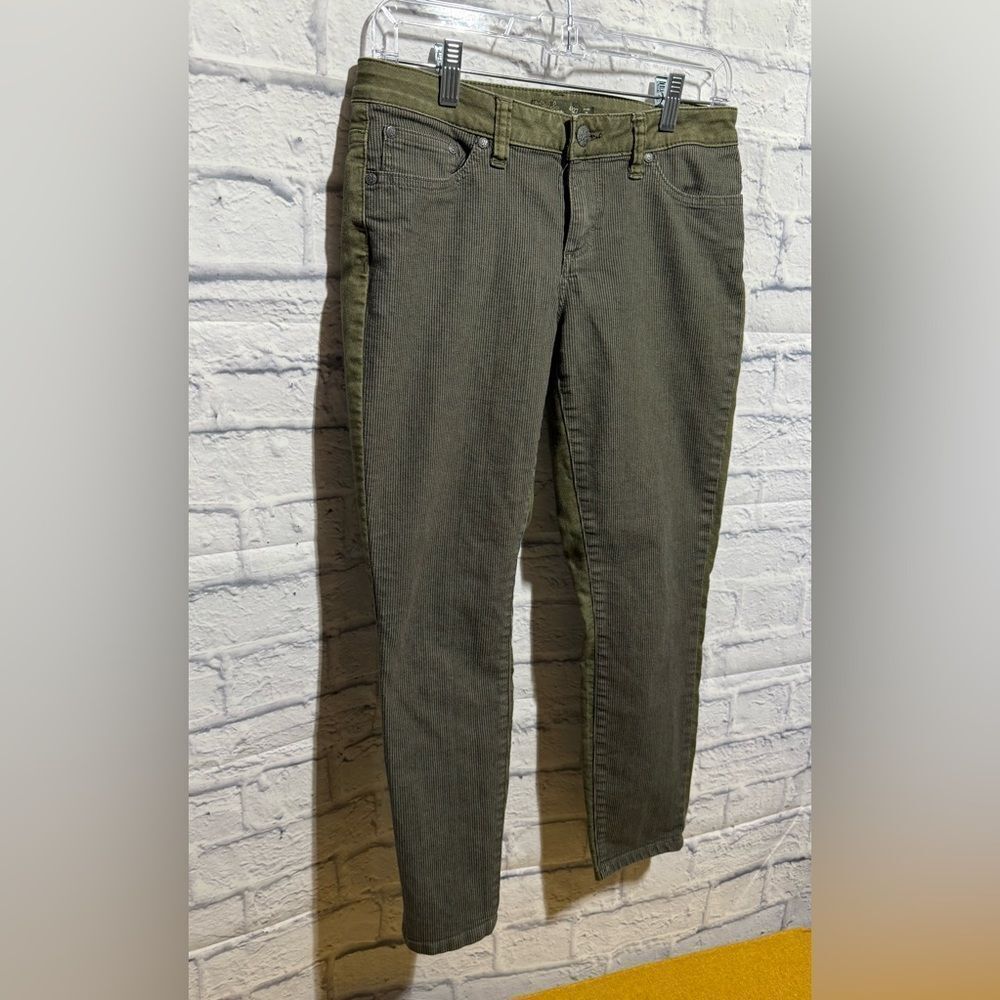 Prana Jett Capri Pants, Green, Size 4/27 - Picture 4 of 10
